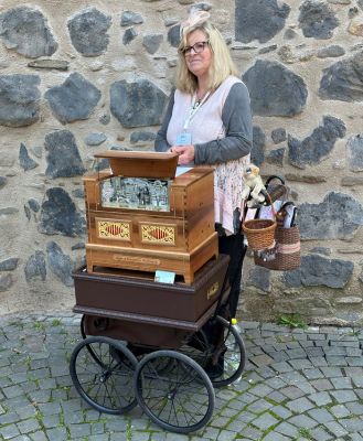 Zur Begrüßung vor dem Rheintor Zur Begrüßung vor dem Rheintor